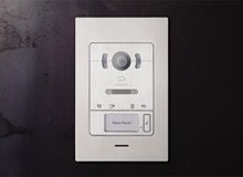 Targa SMALL inox audio-video 1 pulsante touch, incasso parete Targa SMALL incasso parete inox audio-video 1 pulsante touch - art. Z2101 - InfinitePlay